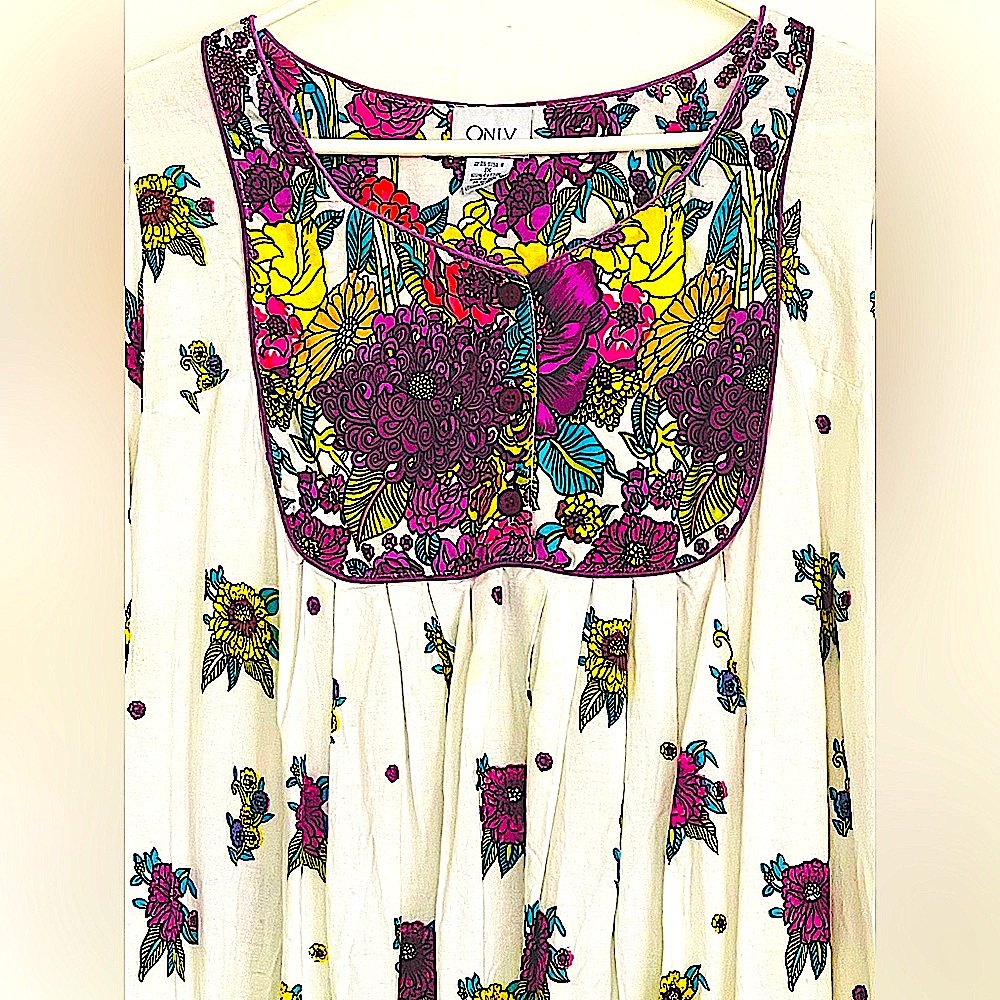 gorgeous vibrant maxi dress vintage 1X 100% cotton 53" long Only necessities